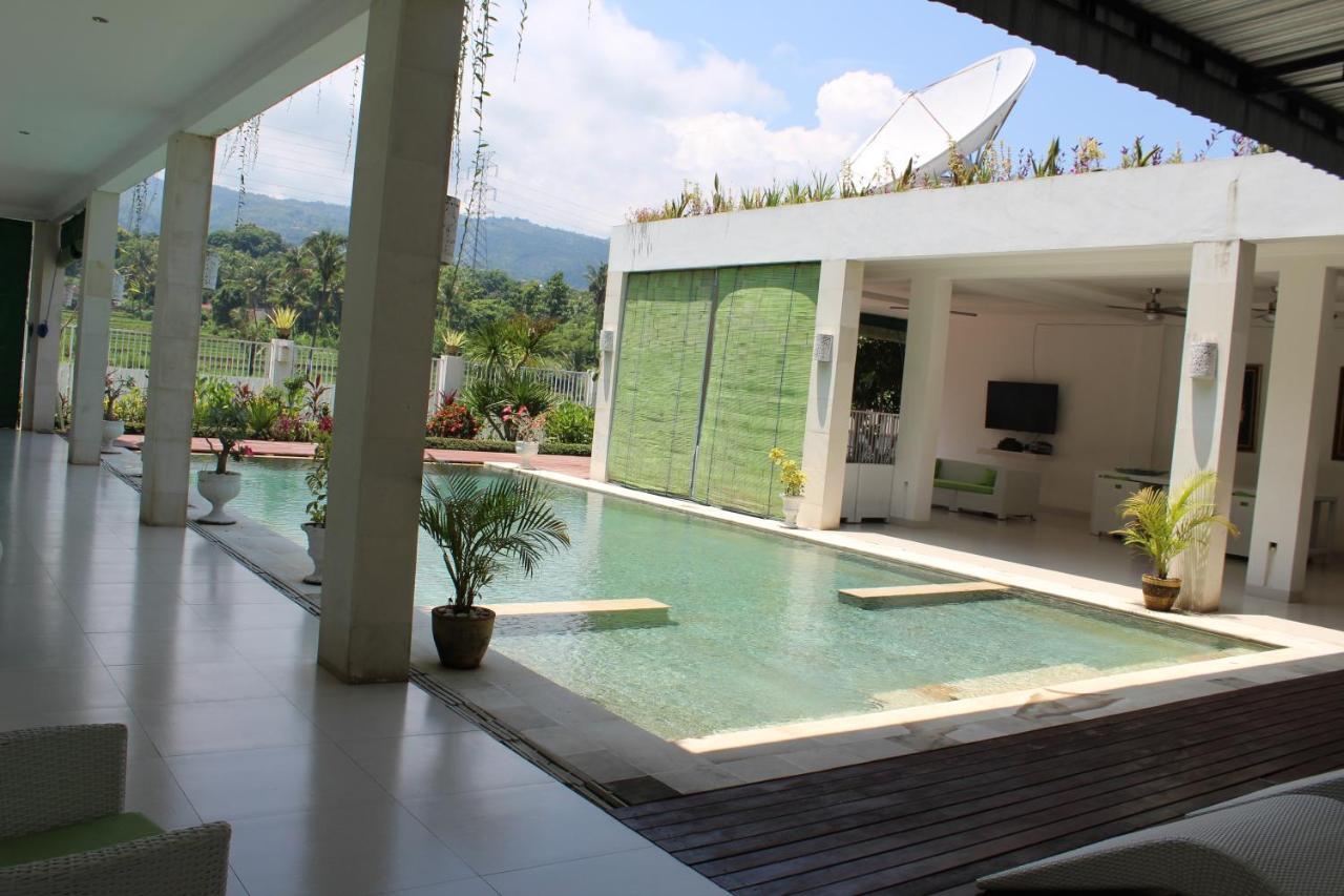 Villa Putih Lovina Екстер'єр фото